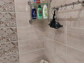 Апартаменты 5 Звезд на Шамиля Джикаева 5А-2