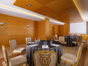 Badamdar Hotel and Residences