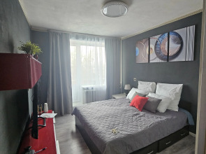 Квартира Теплый Берег Большая двухкомнатная квартира возле пляжа.