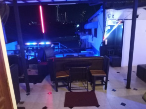 Ben & Lek Guesthouse