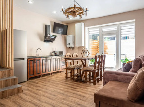 Вилла Семейная с Видом на Горы в Терсколе от Квартирукинг