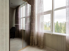 Апартамент Солнечный в центре Сочи у моря с балконом