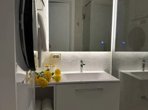 Апартаменты Люкс возле источника