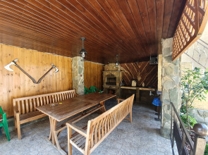 Гостевой дом Замок на Земляничной