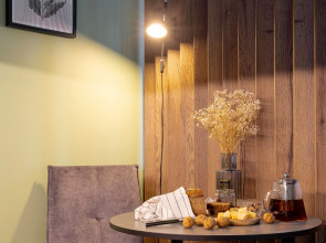 Апартаменты Hvoja в комплексе с бассейном на берегу Финского залива