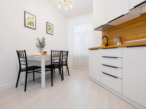 Квартира Ботаника в историческом центре от Wonderapart