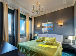 Отель Astoria Tivat