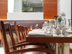 Golden Sands Hotel & Residences Sharjah