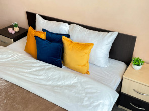 Апартаменты двухкомнатные RELAX APART – Молодёжная 61