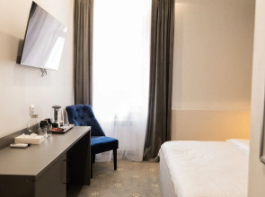 Отель Галерея