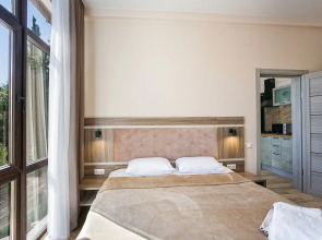 Квартира на 3 этаже гостевого дома Алуштик