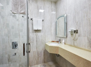 Отель Boulevard Side