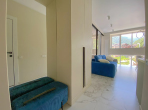 Квартира с видом на горы в центре Поляны