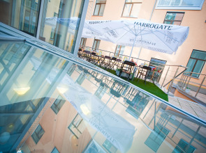 Отель Cronwell Inn Стремянная