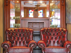 Апартаменты Old England