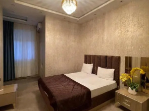 Отель Mirror Baku