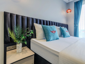 Отель Solin Airport Hotel