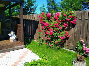 Частный дом Дом с беседкой