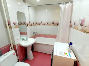 Апартаменты на Гафиатуллина 45-99