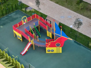 Апартаменты Студия у моря с бассейном на территории. Каравелла 112