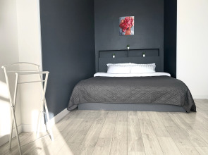 Апартаменты на Академика Королева