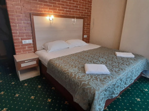 Отель Загородный Замок Эдельвейс