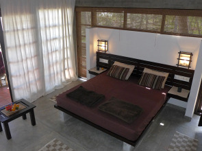 Отель Seven Turtles Resort