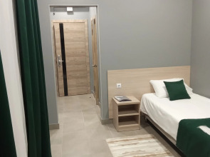 Отель Караван