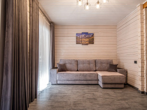 Коттедж в Терсколе от Квартирукинг