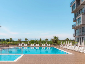 Laristone Suite Spa Hotel