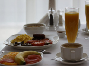 Holiday Inn Express Dubai Jumeirah an IHG Hotel