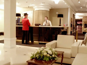 Отель MCC Mazurkas Conference Centre & Hotel