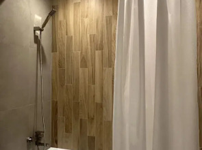 Квартира для семьи или большой компании с современным ремонтом