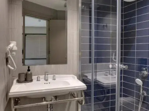 Отель 21 Rooms Hotel