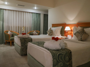 Отель Ramada by Wyndham Ташкент