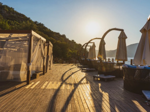 Отель Kalkan Beach Park