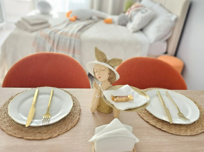 Квартира уютная с видом на березовую рощу