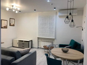 Квартира 2-комнатная уютная в центре в дизайнерском исполнении