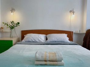 Апартаменты 61 на Феофанова