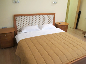 Апартаменты 4 У Приморского Парка