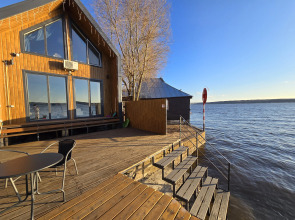 Частный дом на улице Полуостров Маленький