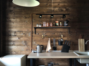 Частный дом Дом-студия на берегу озера