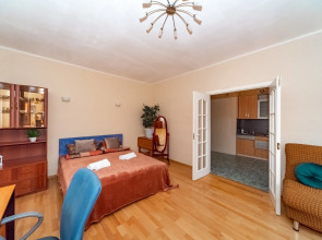 Апартаменты на аллее Поликарпова, 2