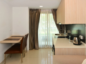 Апартаменты Arcadia Condo Big Pool-Big Gym