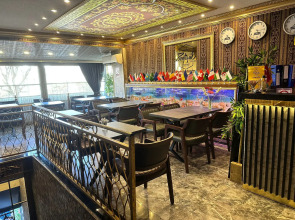 Отель Maranda Suit