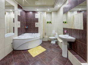 Апартаменты на площади МОПРа