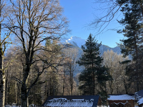 Шале Aishah House