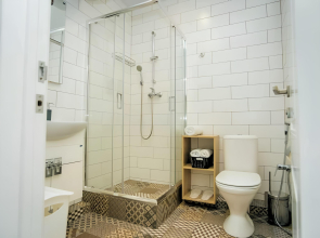 Апартаменты Uzorapart Просторная Евродвушка у Пляжа Алексино с Видом на Закат