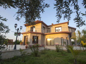 Вилла Hera Kyrenia Gardens