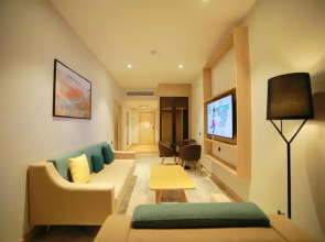 Отель Hilton Garden Inn Termez Airitom